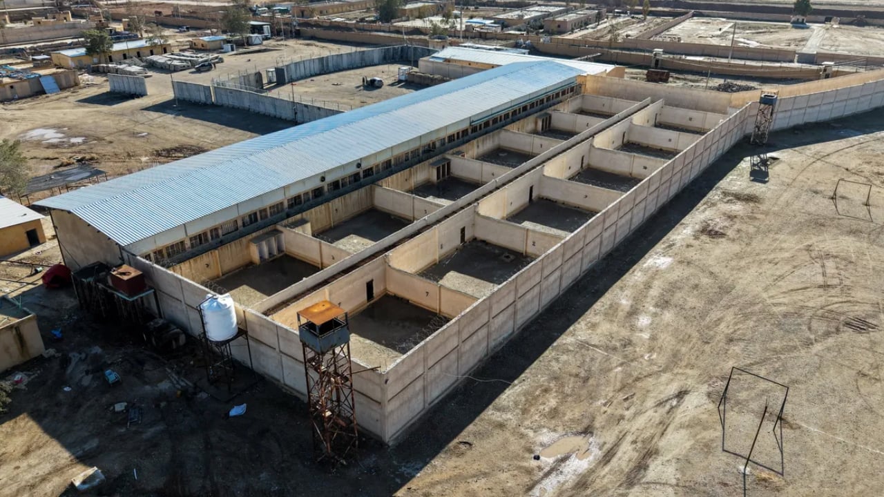 হাজার হাজার আইএসআইএস বন্দিকে ইরাকে পাঠাচ্ছে যুক্তরাষ্ট্র