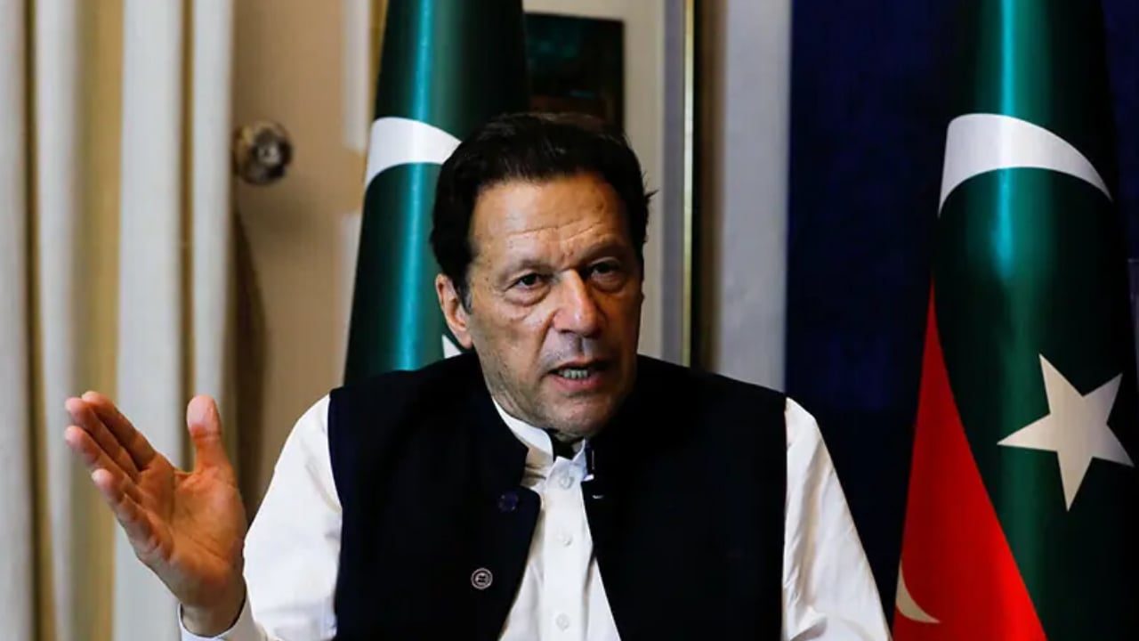 কারাবন্দি ইমরান খানের অবস্থা নিয়ে জাতিসংঘ বিশেষ দূতের উদ্বেগ