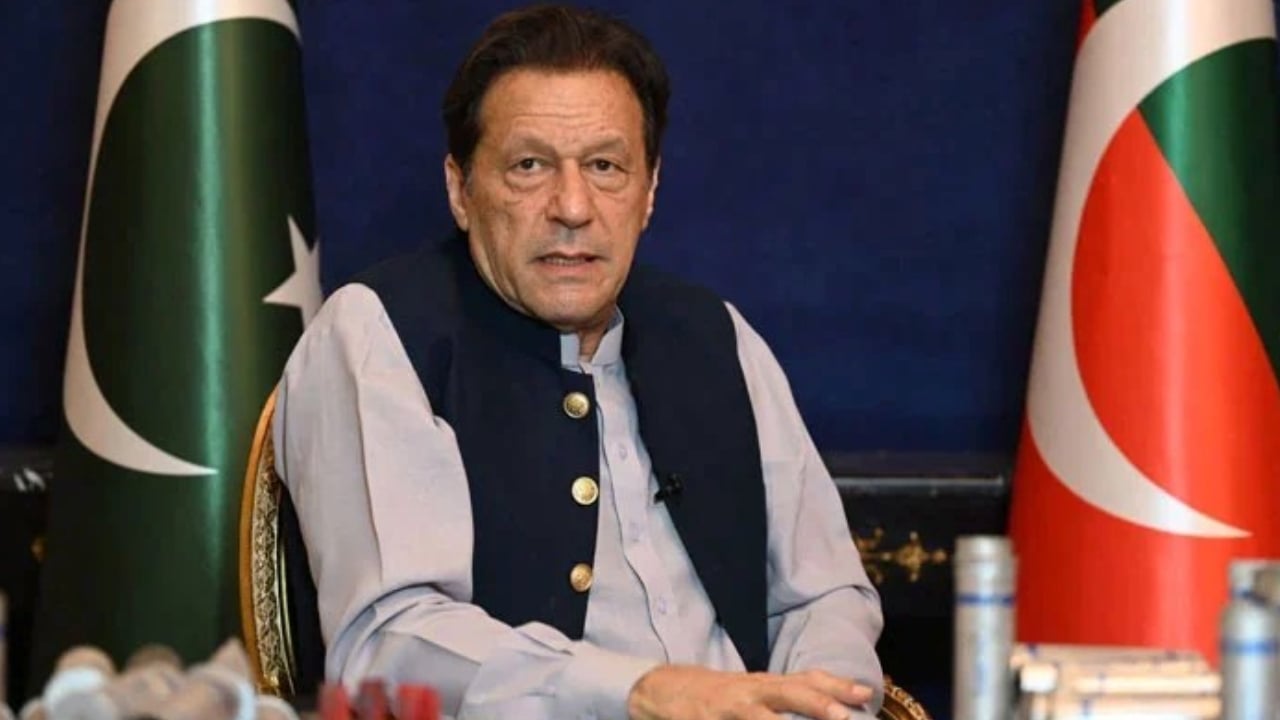 ডান চোখে মাত্র ১৫ শতাংশ দৃষ্টিশক্তি রয়েছে ইমরানের