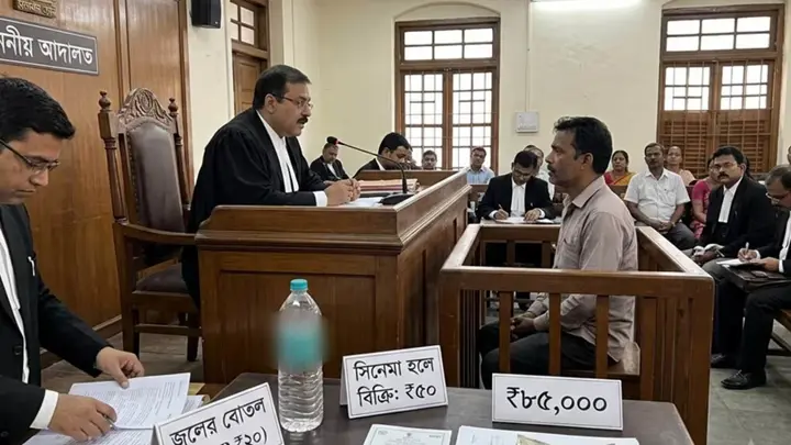 ৩০ রুপির লোভে ৮৫ হাজার রুপি জরিমানা