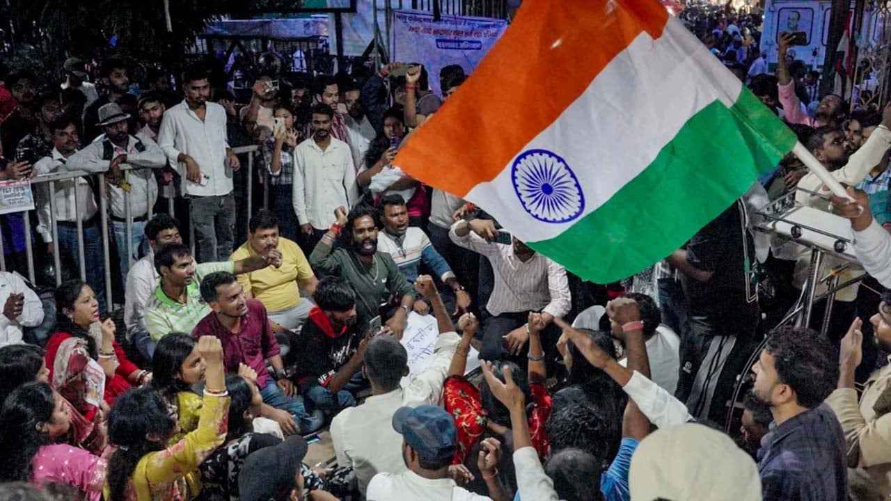 উত্তপ্ত ভারতের ঝাড়খণ্ড, বিক্ষোভ চালিয়ে যাওয়ার ঘোষণা শিক্ষার্থীদের