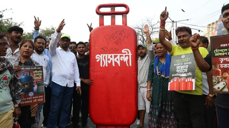 ভারতে জ্বালানি পরিস্থিতি 'উদ্বেগজনক': লোকসভায় প্রধানমন্ত্রী নরেন্দ্র মোদী