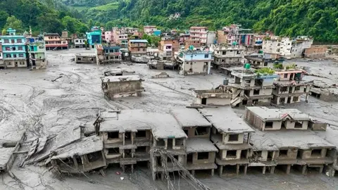 নেপালের বন্যা নিয়ে দুশ্চিন্তায় ভারত