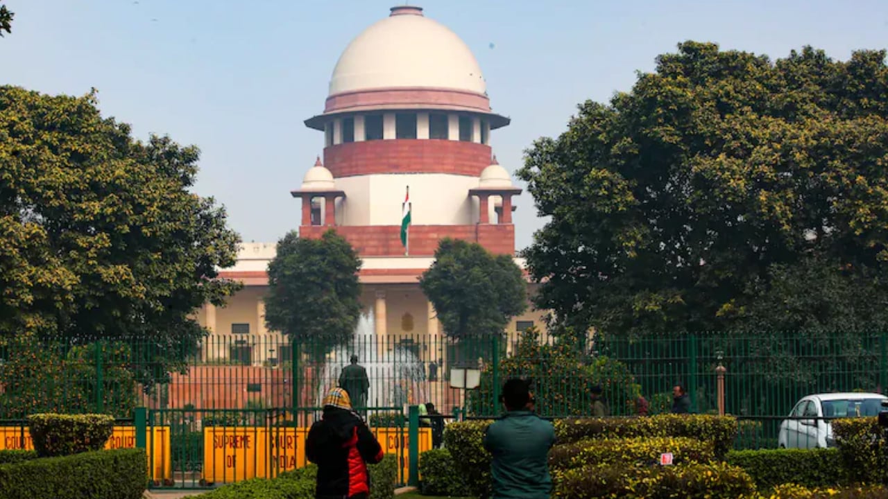 ‘বাবরি মসজিদ’ নির্মাণে নিষেধাজ্ঞার আবেদন ভারতের সুপ্রিম কোর্টে খারিজ