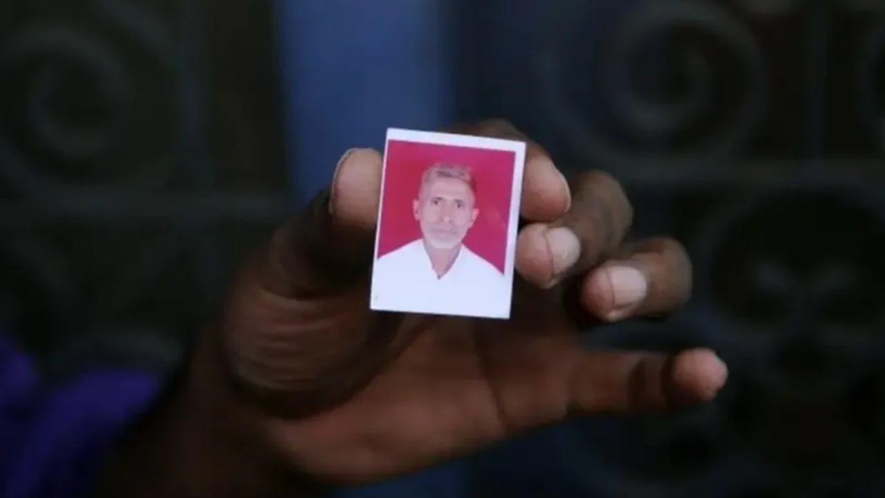 ভারতে গরুর মাংস খাওয়ায় হত্যা, মামলা প্রত্যাহারে সরকারের চাপ