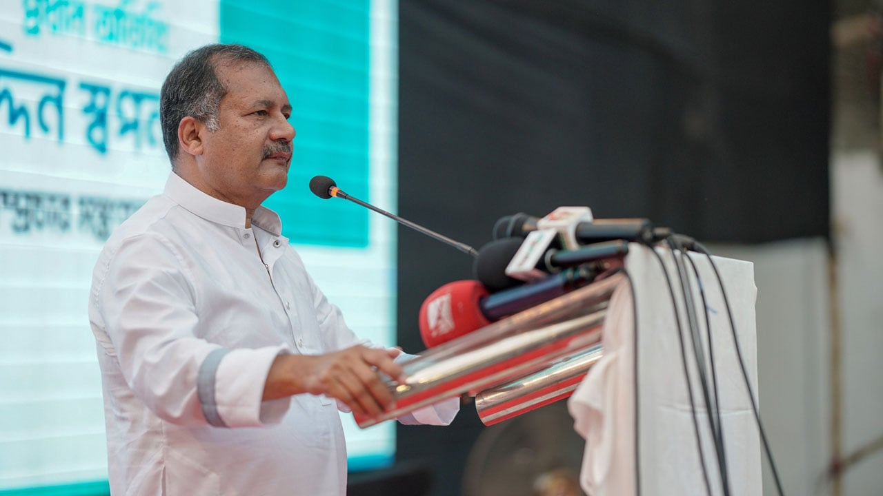 গণমাধ্যমের স্বাধীনতার সীমারেখা সাংবাদিকরাই ঠিক করবে: তথ্যমন্ত্রী