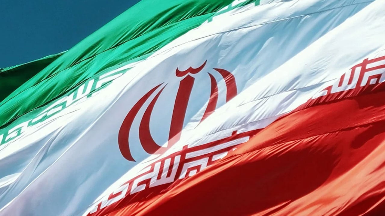 বিমান হামলায় ইরানের সাত কমান্ডার নিহত