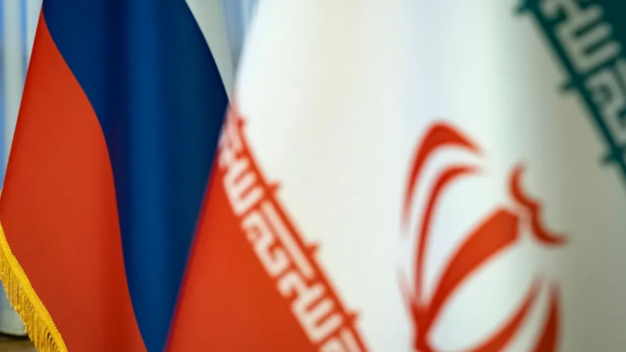 রাশিয়ার সঙ্গে ইরানের গোপন অস্ত্র চুক্তি