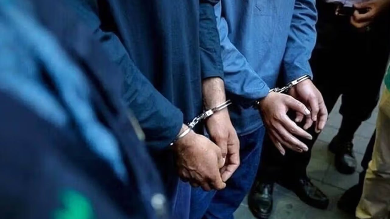 ইরানে ১০ বিদেশি গুপ্তচর গ্রেপ্তার