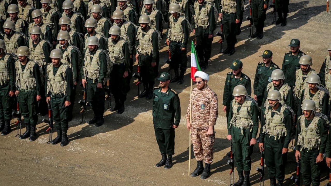 প্রতিবেশী দেশগুলোকে যে হুঁশিয়ারি দিল ইরান