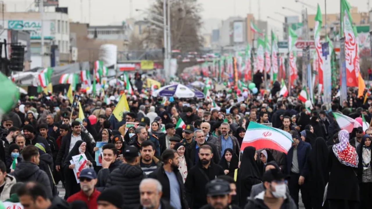 বিক্ষোভে ৩২ হাজার মৃত্যুর দাবি ট্রাম্পের, প্রমাণ চাইল ইরান