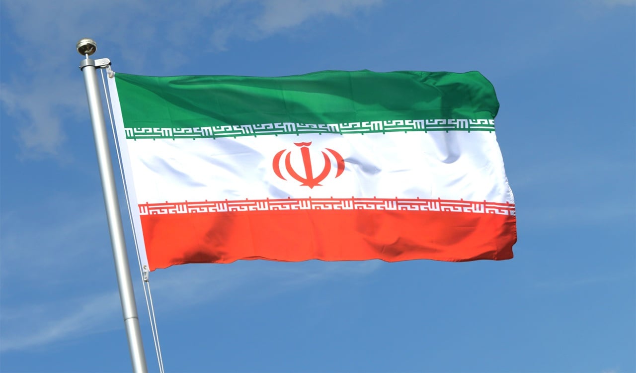 ইরানে ধর্ষণের দায়ে দোষী ব্যক্তির প্রকাশ্যে মৃত্যুদণ্ড