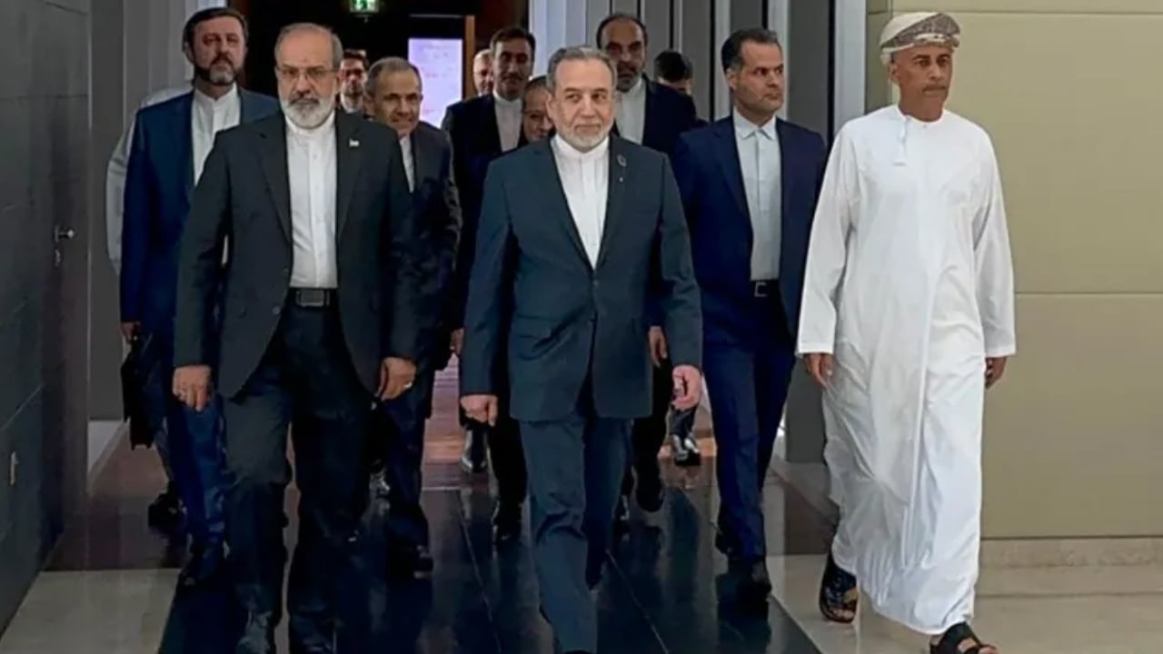 যুক্তরাষ্ট্রের সঙ্গে আলোচনাকে ‘ভালো সূচনা’ বললেন ইরানি পররাষ্ট্রমন্ত্রী