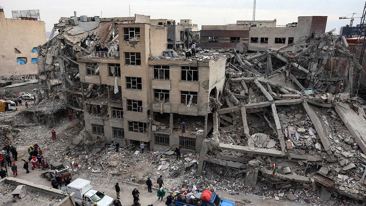 ইরানের দুই জ্যেষ্ঠ গোয়েন্দা কর্মকর্তাকে হত্যার দাবি ইসরাইলের