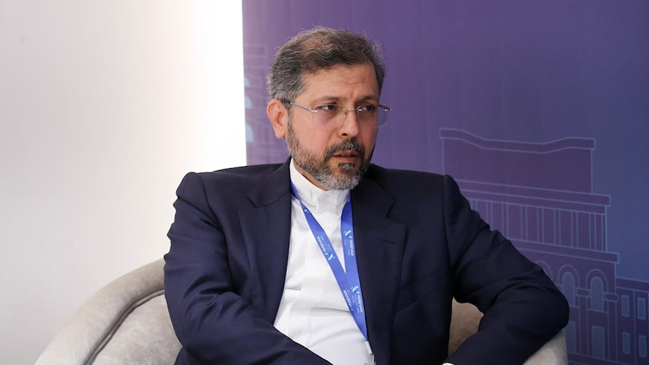 কোনো প্রস্তাবের ভিত্তিতেই সমৃদ্ধ ইউরেনিয়াম যুক্তরাষ্ট্রে পাঠাবে না ইরান