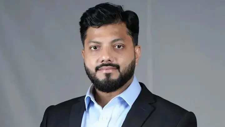 প্রধানমন্ত্রীর উদ্দেশে ইশরাকের বার্তা