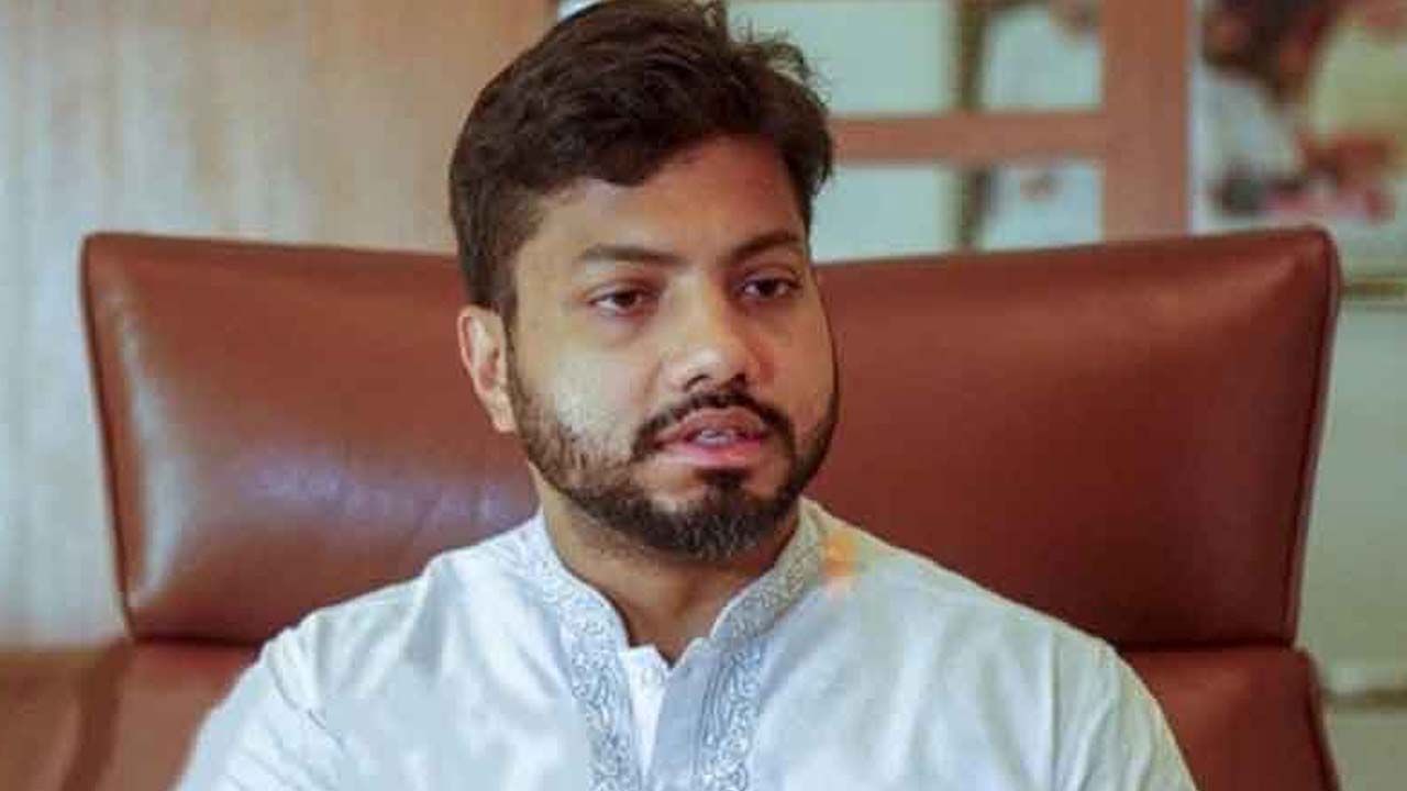 শপথ চেয়ে হাইকোর্টে রিট করিনি: ইশরাক হোসেন