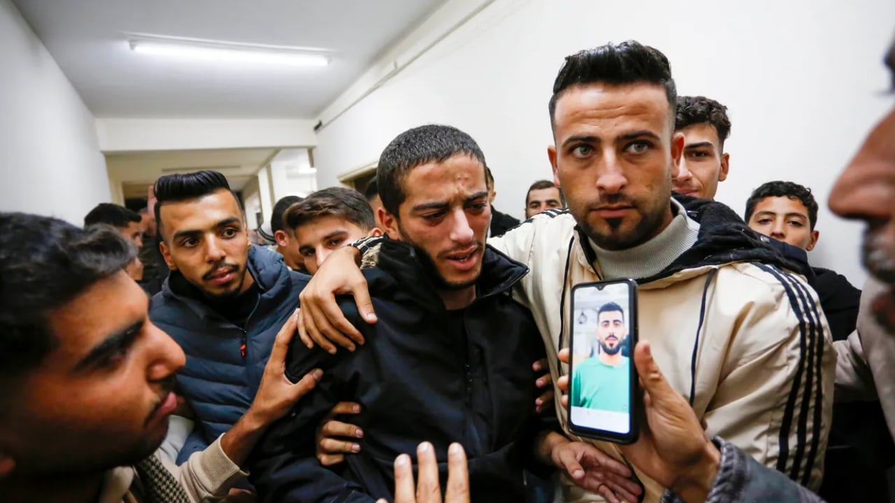 ১১ ফিলিস্তিনি বন্দিকে মুক্তি দিলো ইসরাইল