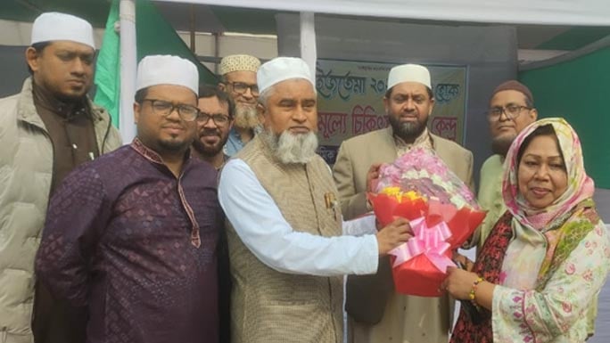 বিশ্ব ইজতেমায় ইসলামিক ফাউন্ডেশন মহাপরিচালকের ফ্রি মেডিকেল ক্যাম্প উদ্বোধন