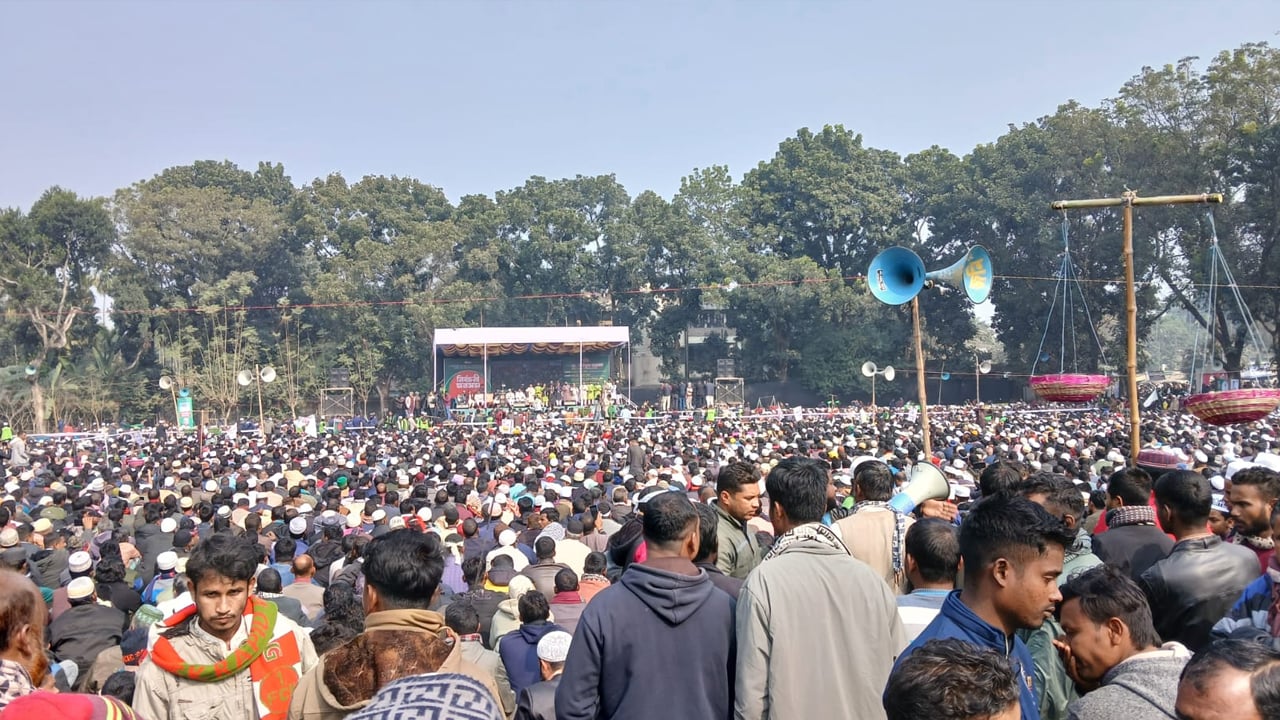 জামায়াত আমির আসার আগেই কানায় কানায় পূর্ণ সমাবেশস্থল