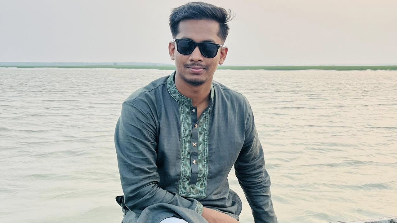 ‘৫ আগস্টের পর গাদ্দারির রাজনীতি হয়েছে’ লিখে ছাত্রদল নেতার পদত্যাগ