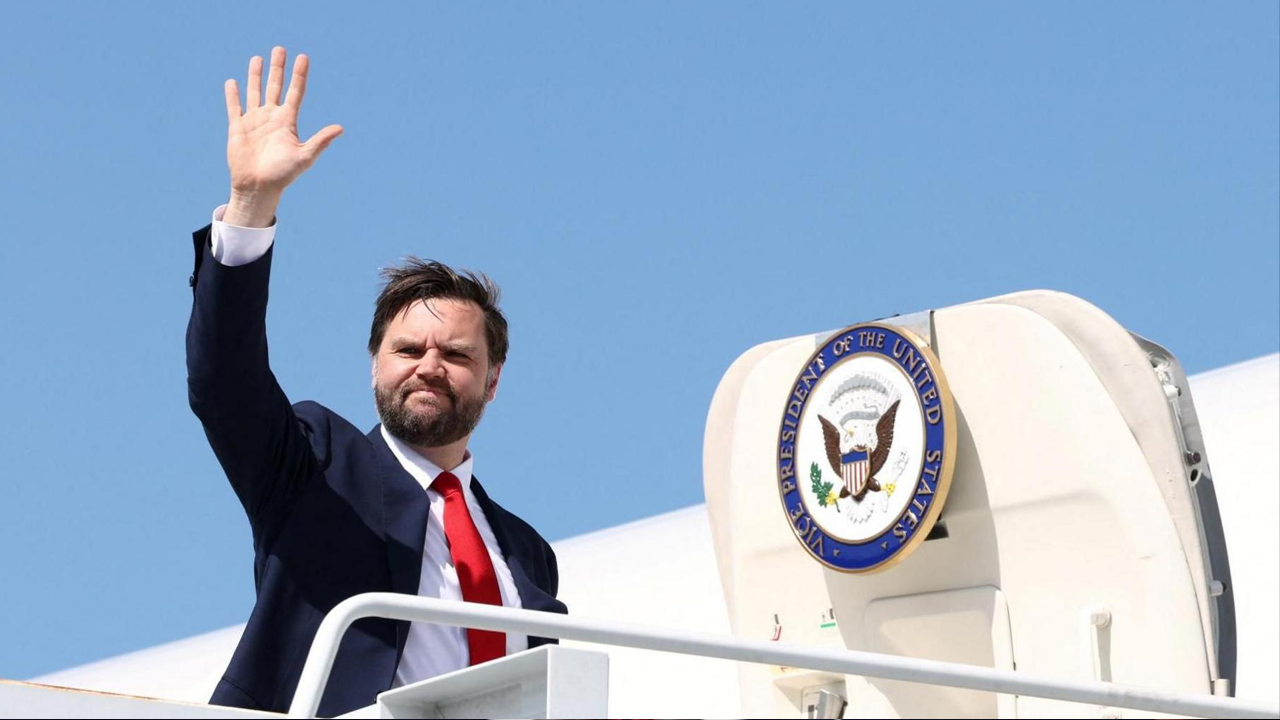 আজ পাকিস্তান যাচ্ছেন যুক্তরাষ্ট্রের ভাইস-প্রেসিডেন্ট জেডি ভ্যান্স