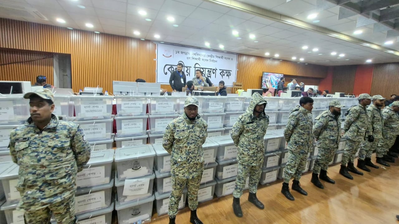 টেকনিক্যাল কারণে জকসুর ভোট গণনা বন্ধ