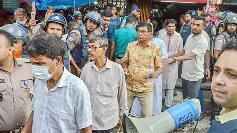 জাসদ কার্যালয় থেকে গ্রেপ্তার ২৭ জনের জামিন নামঞ্জুর