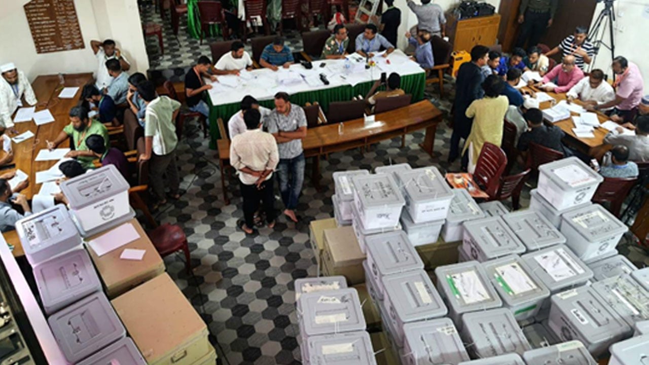 জাকসু নির্বাচনে ৪ হলে ভিপি ও জিএস হলেন যারা