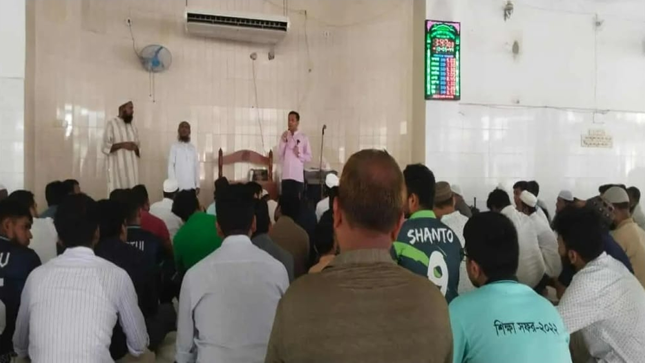 মাইলস্টোন স্কুলে বিমান বিধ্বস্তে নিহতদের স্মরণে যবিপ্রবিতে দোয়া মাহফিল