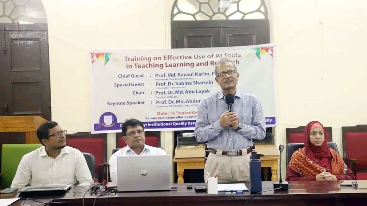 এআই-এর সঠিক ব্যবহার শিক্ষাকে করবে আরো সমৃদ্ধ: জবি উপাচার্য