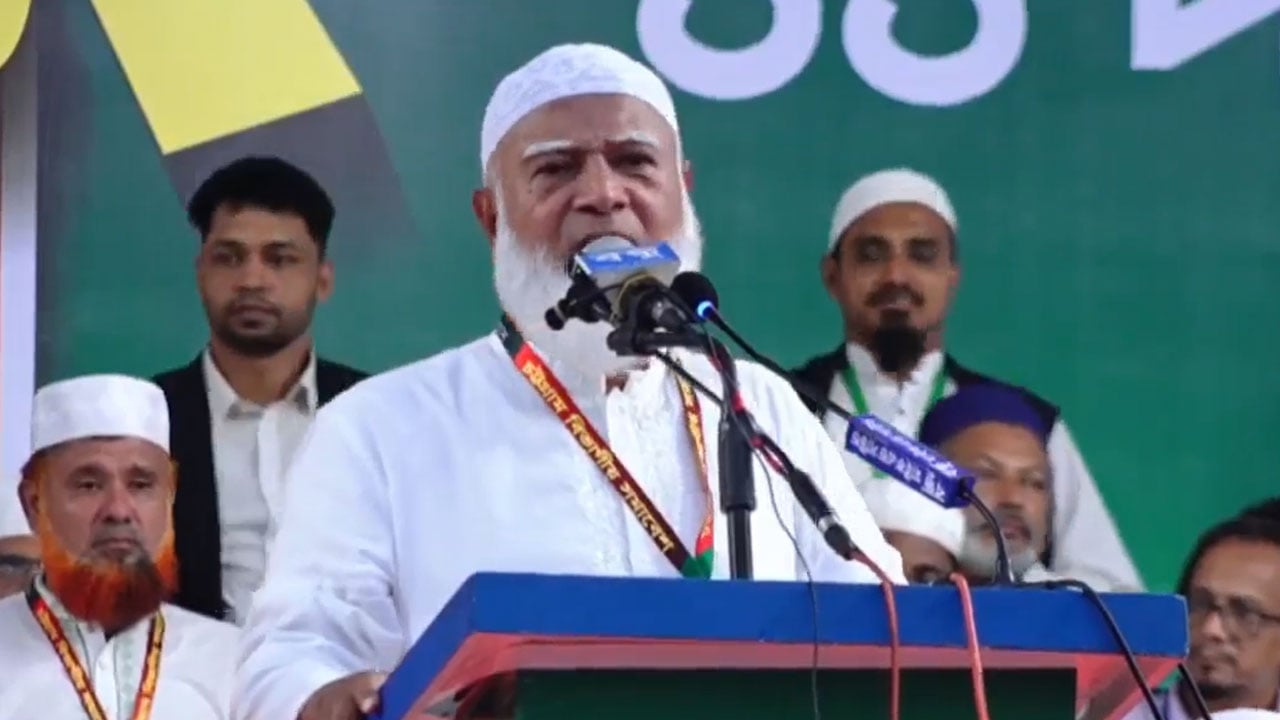 প্রধানমন্ত্রীর মুখ দিয়ে ভুল-ভাল কথা বের হতে থাকলে বাংলাদেশ লজ্জিত হবে