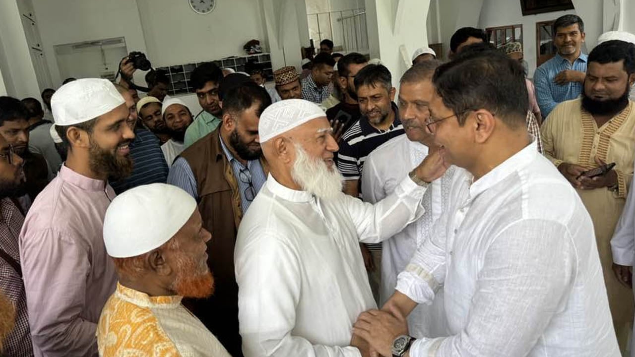 জামায়াত আমিরের সঙ্গে ছবি শেয়ার করে যা বললেন বিএনপি নেতা অসীম