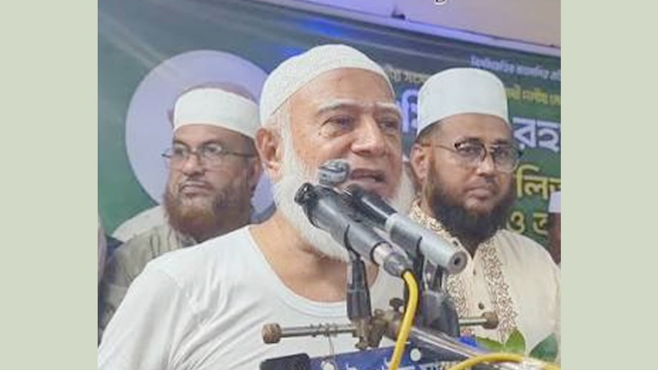 রাজনীতিবিদদের জীবন কঠিন করে দিচ্ছেন জামায়াত আমির!