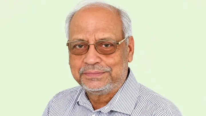 বিমানবন্দরে বিশৃঙ্খলা, মেজর (অব.) আখতারুজ্জামানের বিরুদ্ধে মামলা