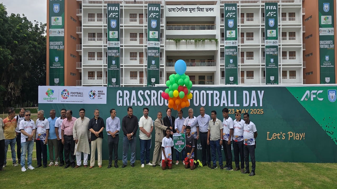 যশোরে ফুটবল অ্যাকাডেমিতে আর্জেন্টিনার রাষ্ট্রদূত সিসা