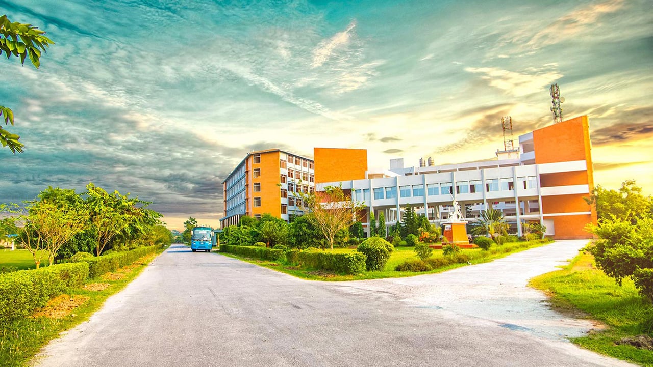 যবিপ্রবিতে ৪২ পদে চাকরি