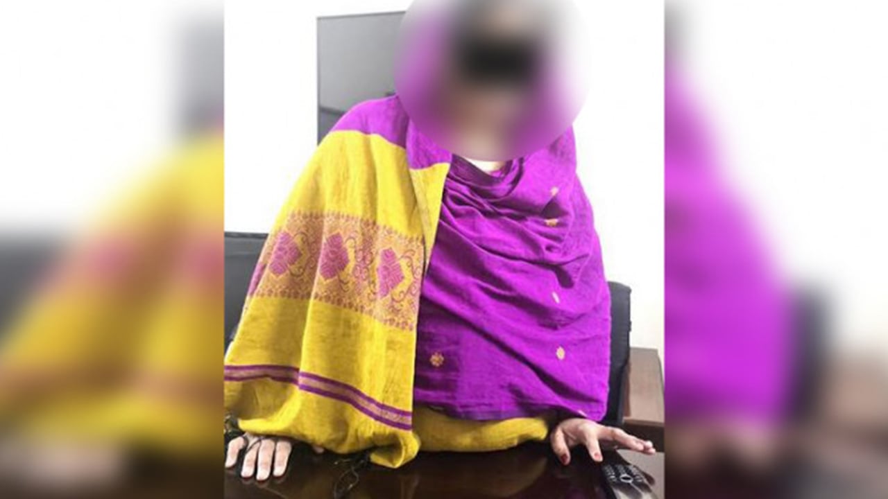 বিদেশে পাঠানোর নামে অর্থ আদায়ের অভিযোগে নারী রিমান্ডে