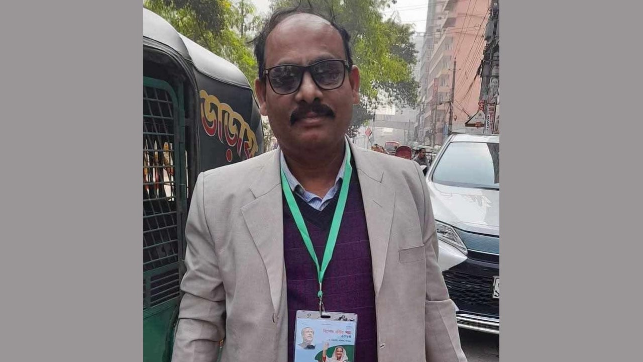 নলছিটিতে আওয়ামীপন্থি শিক্ষকসহ চার নেতা আটক