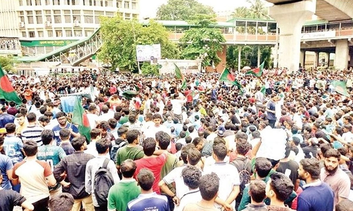 ৩ জুলাই ২০২৪: ধর্মঘটে উত্তাল দেশ, ছাত্রলীগের হামলা