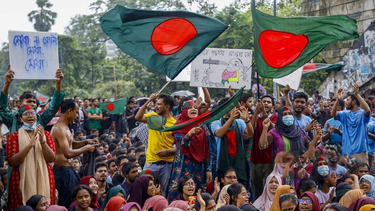 জুলাই বিপ্লব কেন হয়েছিল?