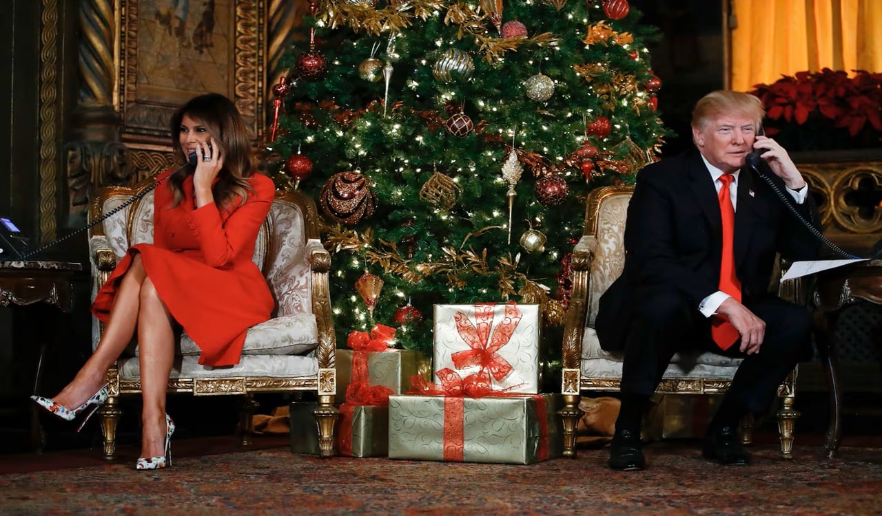 বড়দিনের শুভেচ্ছায় প্রতিপক্ষদের ট্রাম্পের গালাগাল