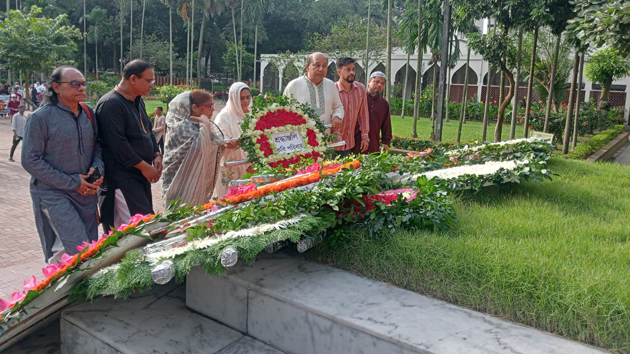 অনুবাদের মাধ্যমে নজরুলকে বিশ্বে ছড়িয়ে দিতে হবে : খিলখিল কাজী