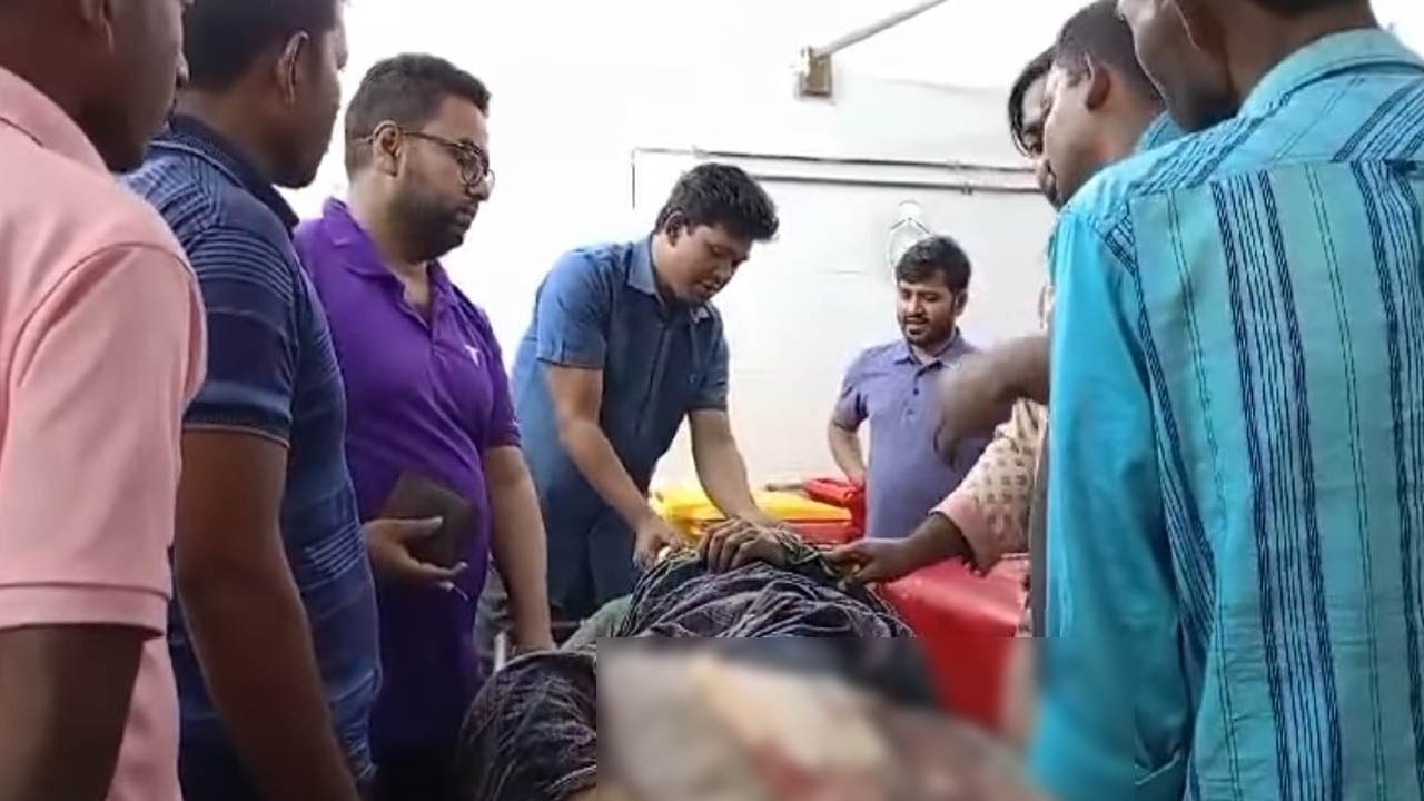 কালিয়ায় প্রতিপক্ষের হামলায় সৌদী প্রবাসী যুবক নিহত
