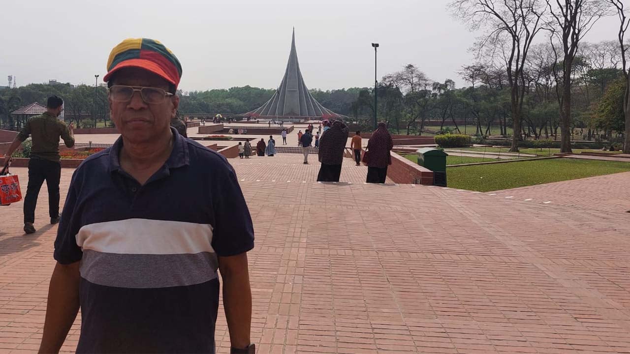 নাট্যজন কামরুজ্জামান পেলেন ‘অর্ডার অব অস্ট্রেলিয়া অ্যাওয়ার্ড’