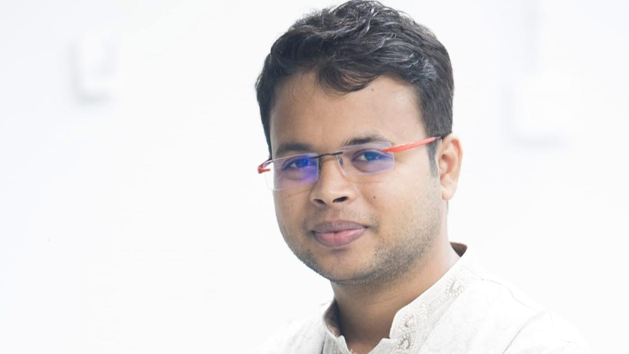 আ.লীগ ও র-এর এজেন্ডায় পা দিল বিএনপি-জামায়াত