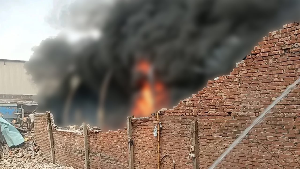 কেরাণীগঞ্জে কারখানায় অগ্নিকাণ্ড তদন্তে কমিটি গঠন