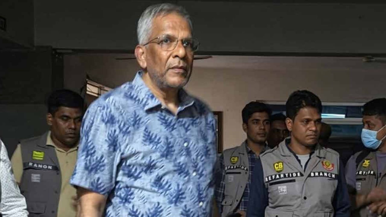 মামুন খালেদকে ৭ দিনের রিমান্ডে চায় পুলিশ