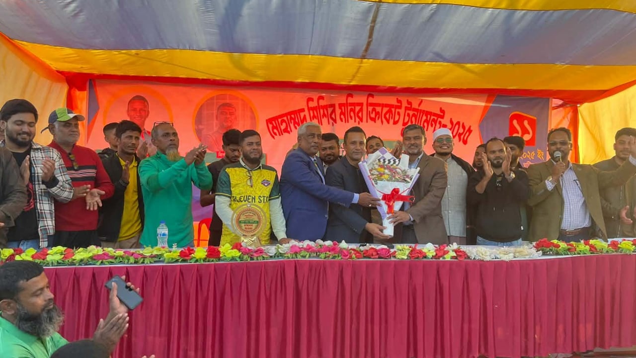 দিরাইয়ে শিশির মনির ক্রিকেট টুর্নামেন্টে খালেদ মাসুদ পাইলট