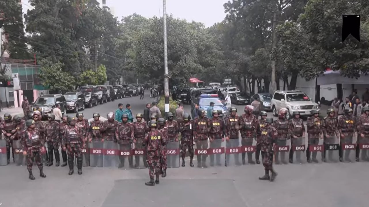 শোকাতুর ঢাকা ও নজিরবিহীন নিরাপত্তা: বিদায়বেলায় নিশ্ছিদ্র বলয়ে রাজধানী